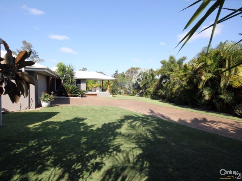 11 Camplin Court, Branyan QLD 4670