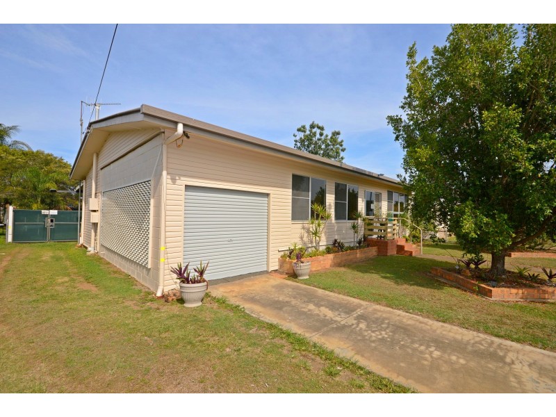 8  Hussey Street, Avenell Heights QLD 4670