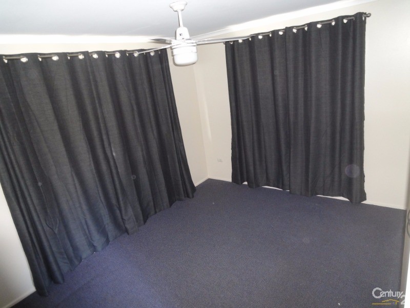 1/20  Sinclair Street, Avenell Heights QLD 4670