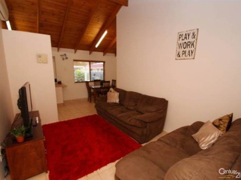 Avenell Heights QLD 4670