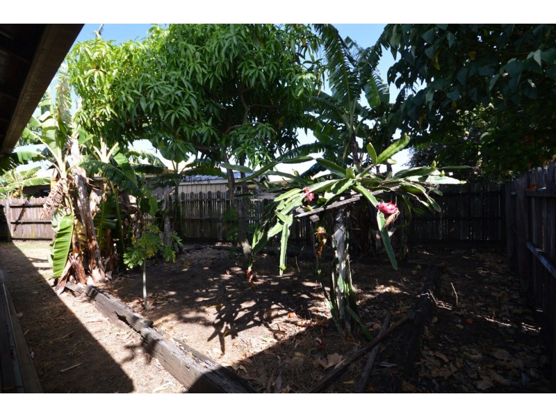 6  Deegan Court, Avenell Heights QLD 4670