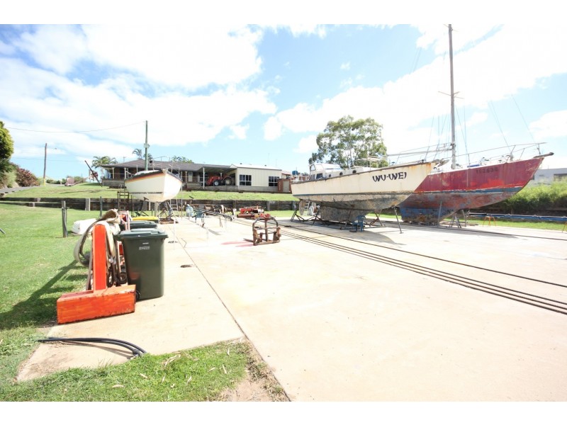 10 Perry Street, Bundaberg North QLD 4670