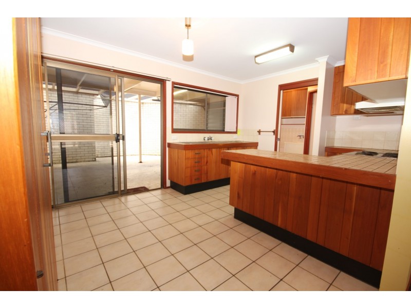 Unit 1/136 Woongarra Street, Bundaberg West QLD 4670