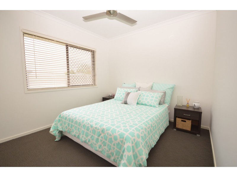 8 Rokeby Court, Branyan QLD 4670