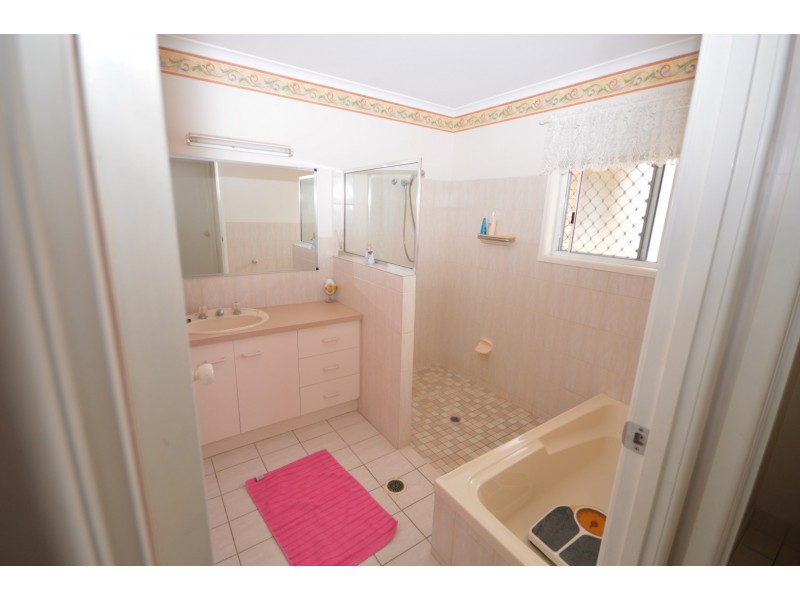 21 Marshall Street, Avenell Heights QLD 4670