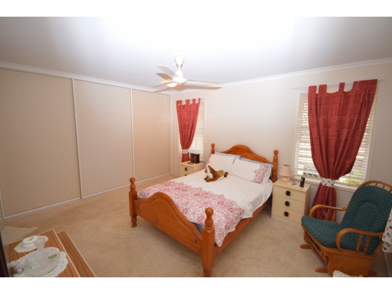 21 Marshall Street, Avenell Heights QLD 4670