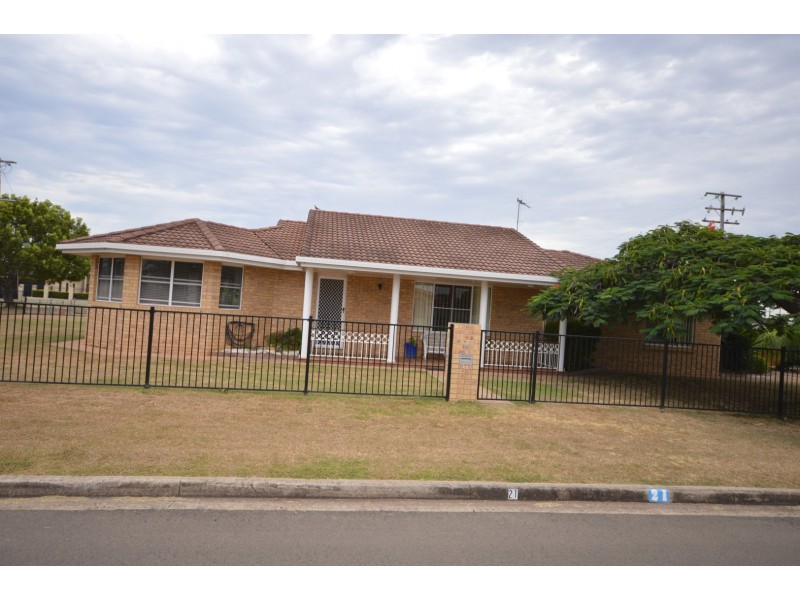 21 Marshall Street, Avenell Heights QLD 4670