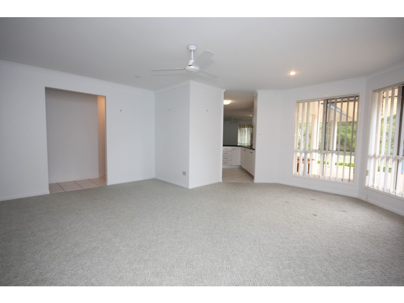 9 Inspiration Court, Avoca QLD 4670