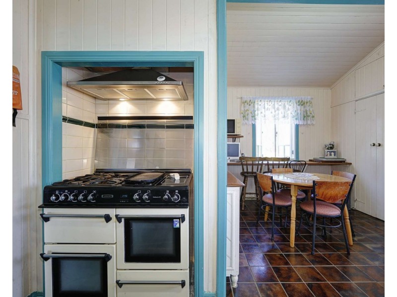 8  North Hills Road, South Bingera QLD 4670