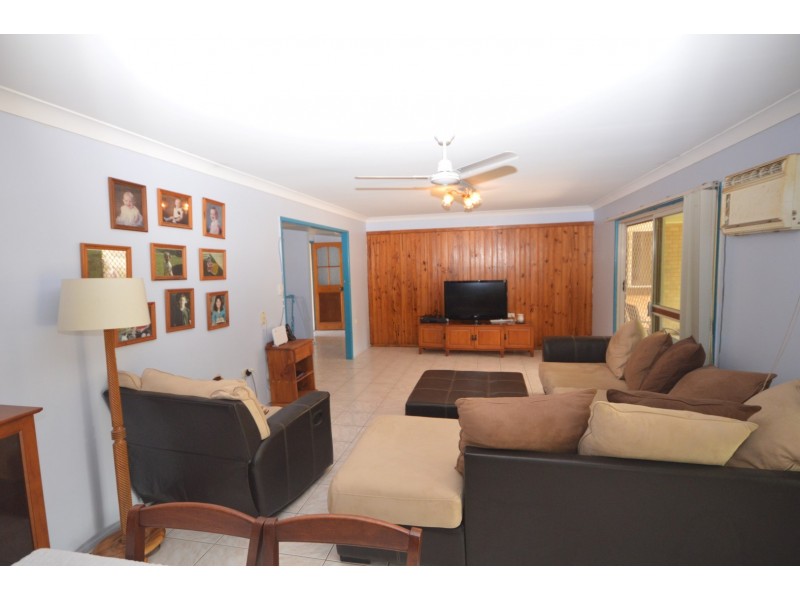 4 Clemence Street, Avenell Heights QLD 4670