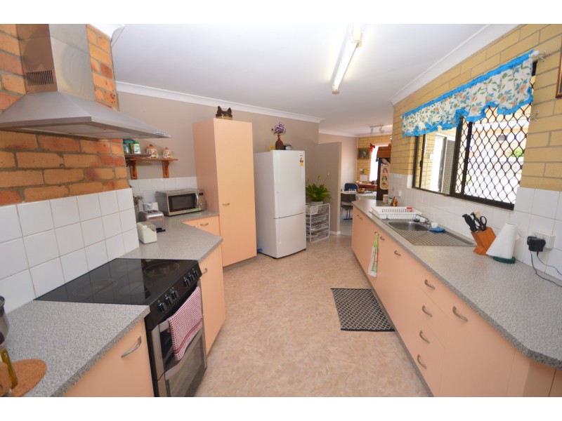 158 Avoca Road, Avoca QLD 4670