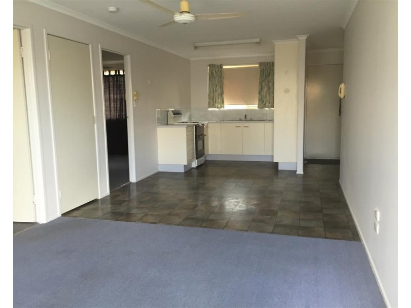 1-4/76 Electra Street, Bundaberg West QLD 4670