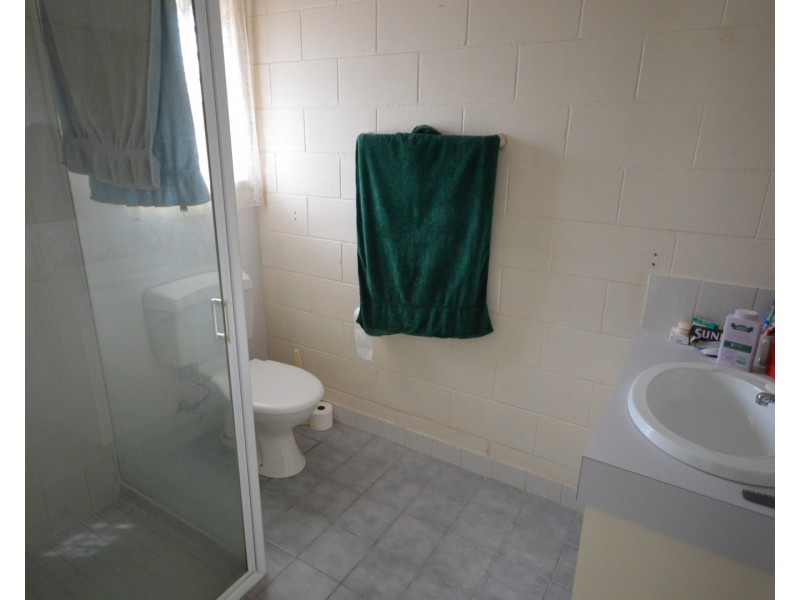 1-4/76 Electra Street, Bundaberg West QLD 4670