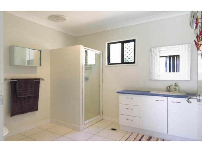 10  Cobbs Road, Bucca QLD 4670