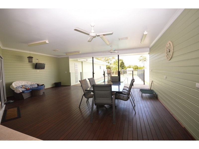 2  Palmerston Drive, Branyan QLD 4670