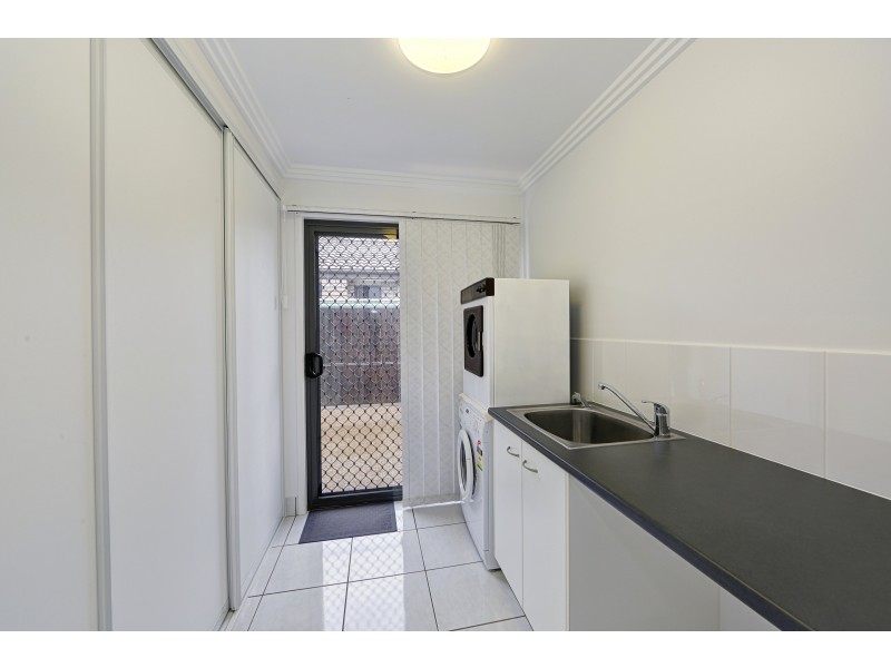 7  Charlotte Court, Kalkie QLD 4670