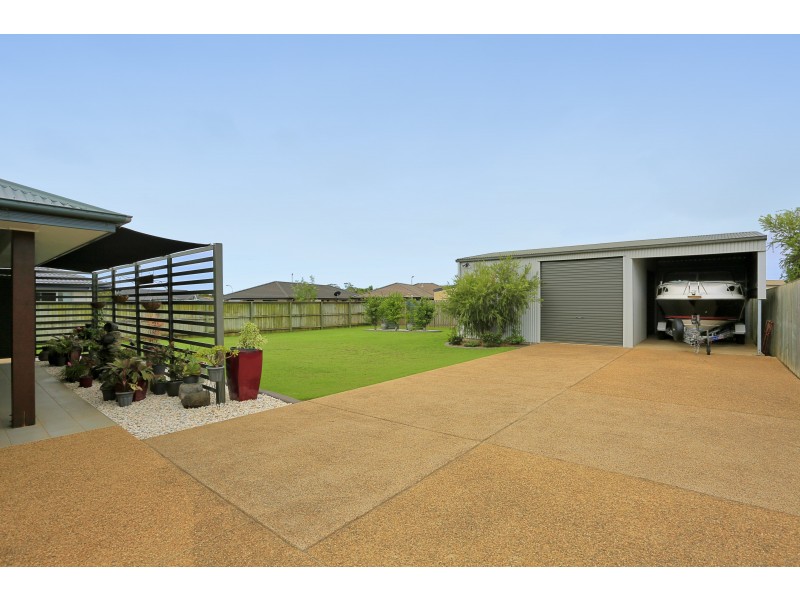 7  Charlotte Court, Kalkie QLD 4670
