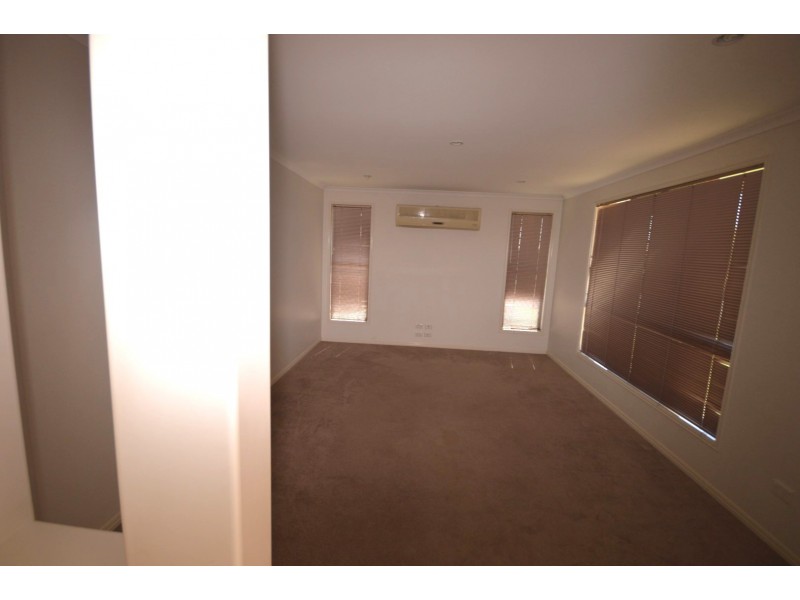 396  Bourbong Street, Millbank QLD 4670