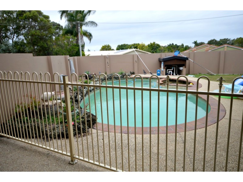 8  Jenalyn Crescent, Avoca QLD 4670