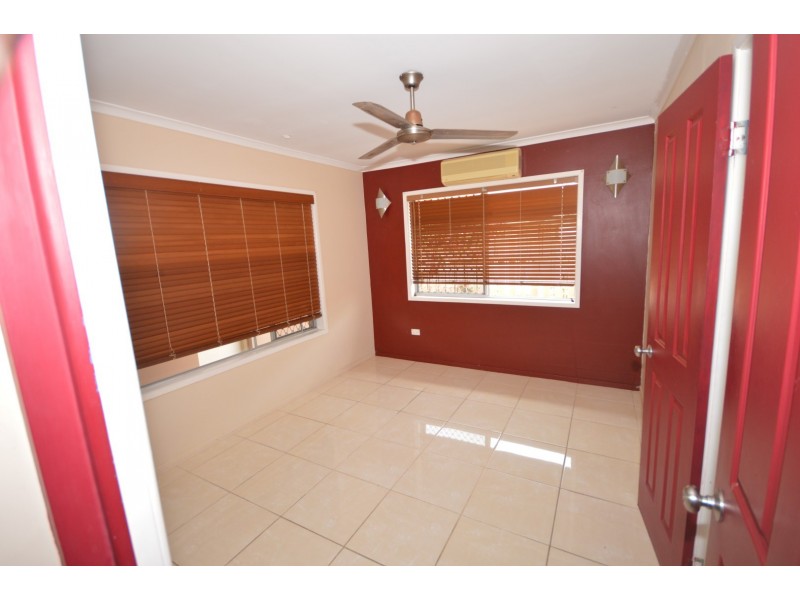 8  Jenalyn Crescent, Avoca QLD 4670