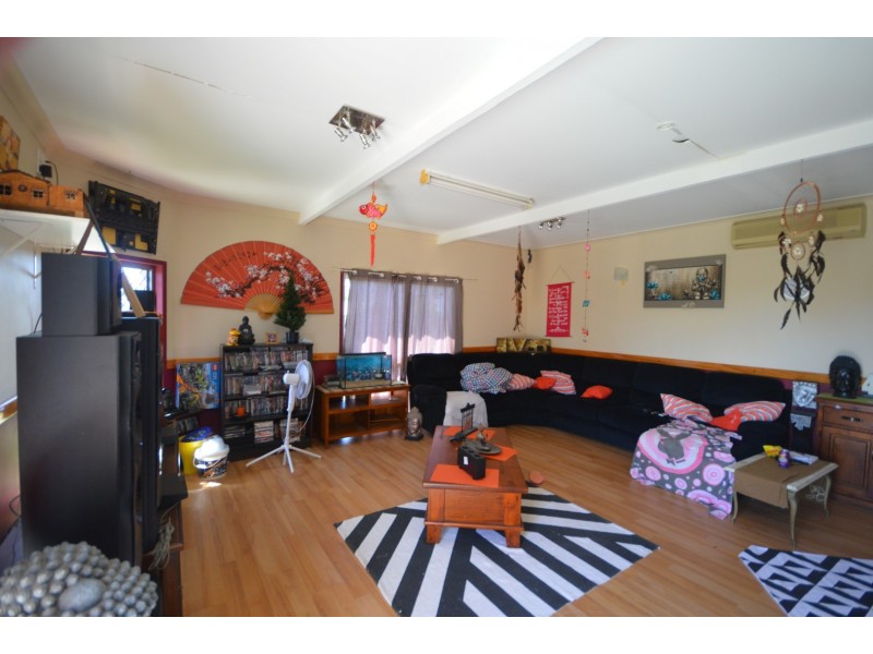 8  Jenalyn Crescent, Avoca QLD 4670