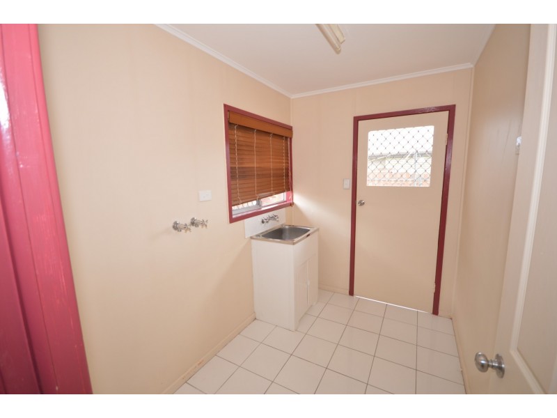 8  Jenalyn Crescent, Avoca QLD 4670