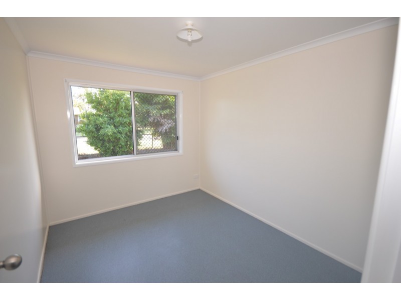 27 Central Avenue, Thabeban QLD 4670