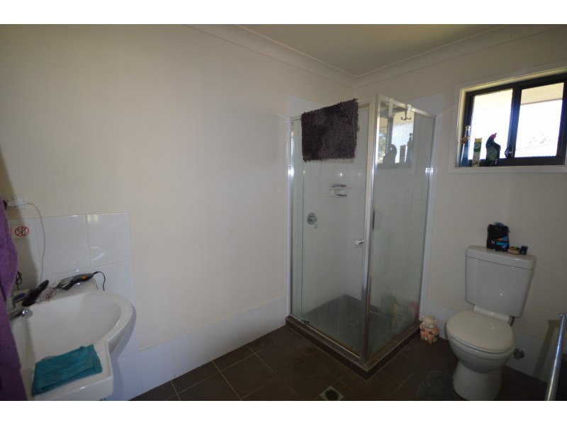 22  Monarch Avenue, Moore Park Beach QLD 4670