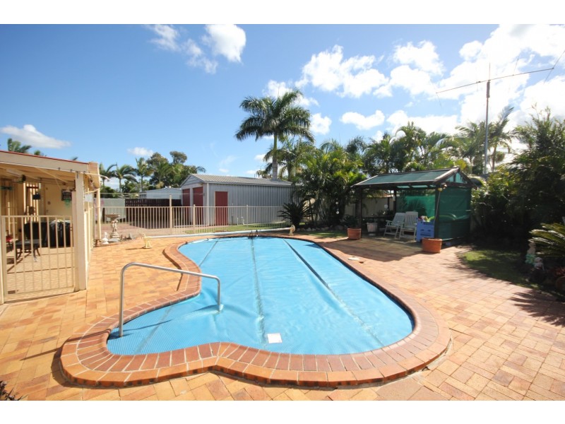 16 Sloane Street, Kalkie QLD 4670