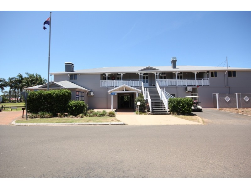 16 Chantelle Cct, Coral Cove QLD 4670