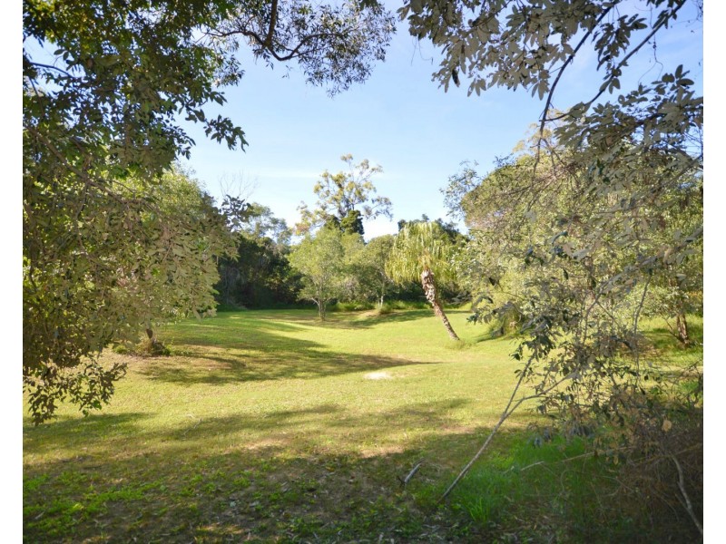 9  Bindara Court, Mullett Creek QLD 4670