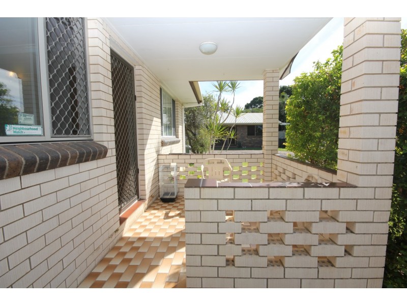 2/9 Avenell Street, Avenell Heights QLD 4670