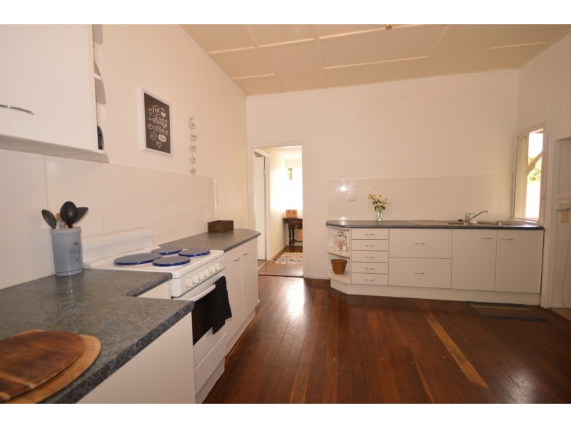 4  Gavegan Street, Bundaberg North QLD 4670