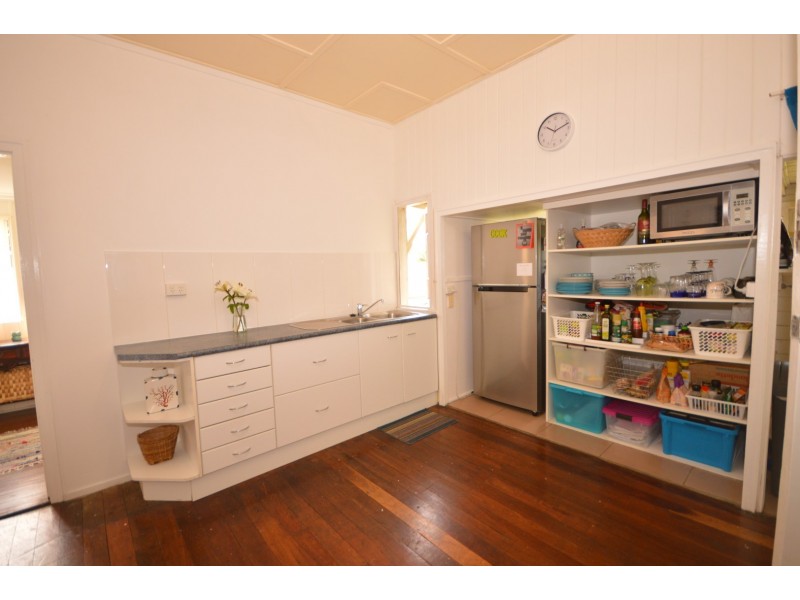 4  Gavegan Street, Bundaberg North QLD 4670