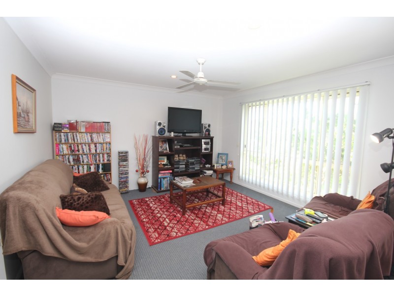 33 Santina Drive, Kalkie QLD 4670