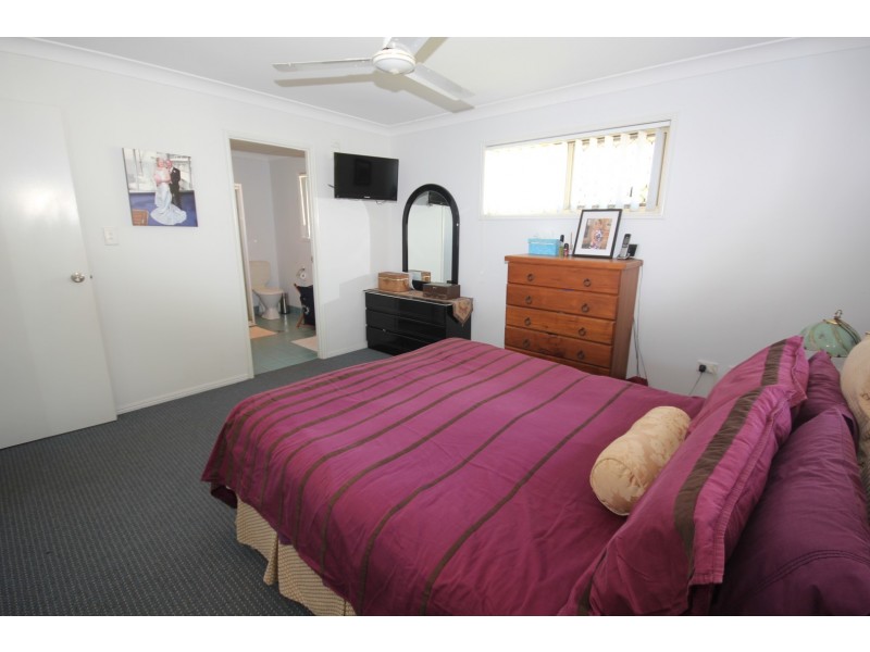 33 Santina Drive, Kalkie QLD 4670