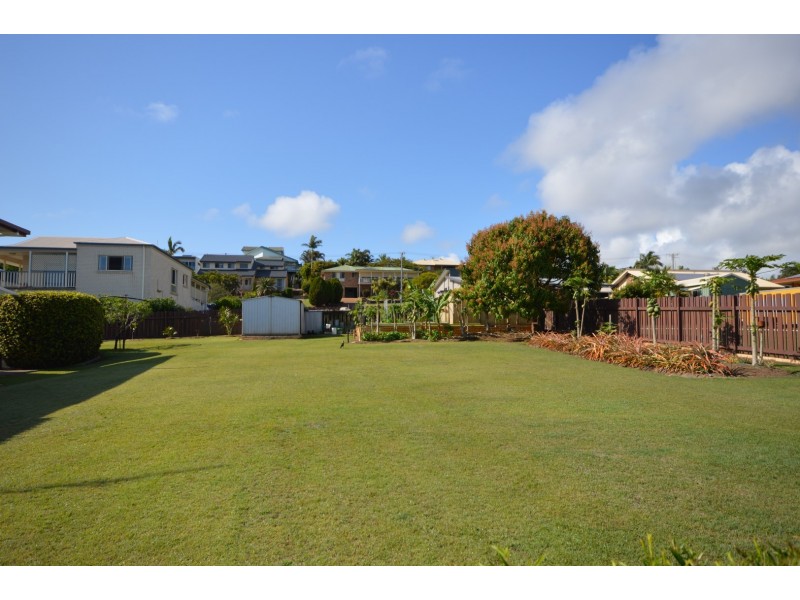 3 Martins Court, Qunaba QLD 4670