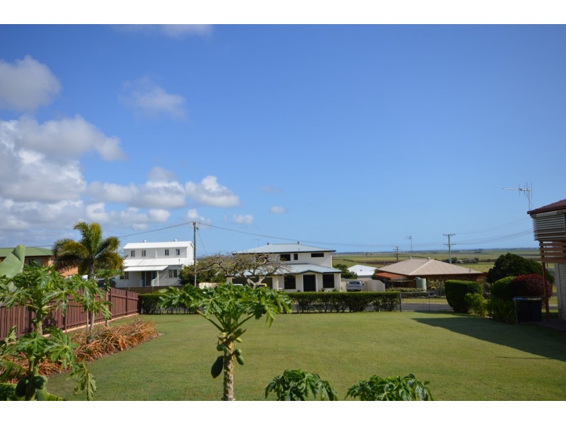 3 Martins Court, Qunaba QLD 4670