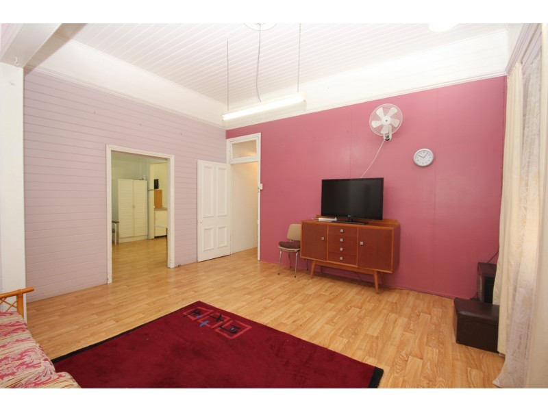 31 Pitt Street, Bundaberg South QLD 4670