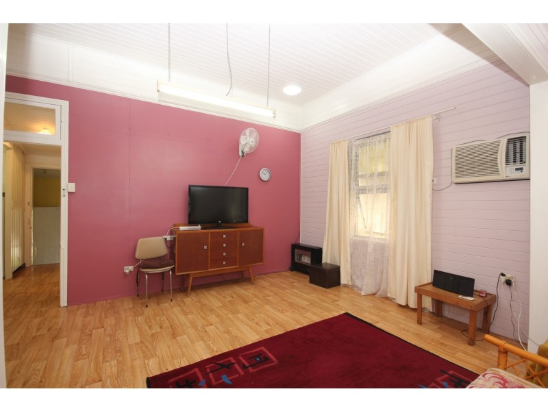 31 Pitt Street, Bundaberg South QLD 4670