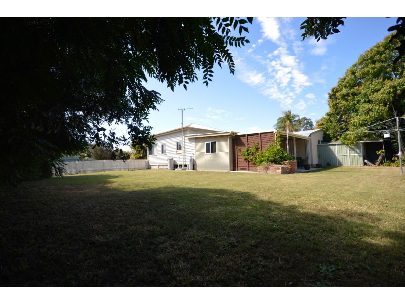 1 Briggenshaw Street, Kepnock QLD 4670