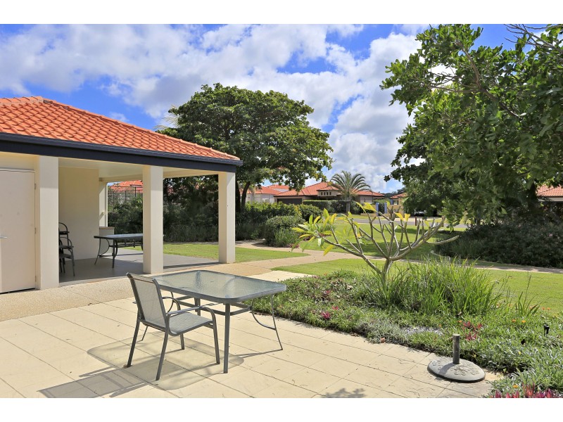 20 Chantelle Circuit, Coral Cove QLD 4670
