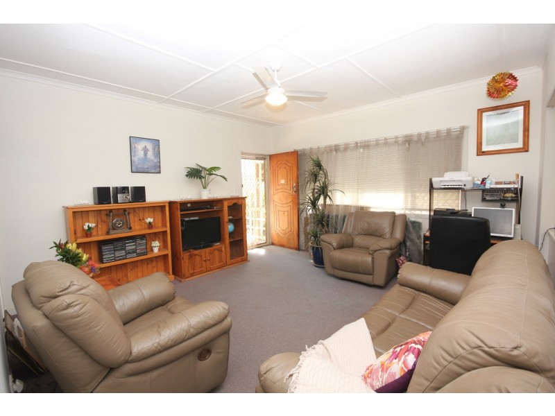 90 Crofton Street, Bundaberg West QLD 4670