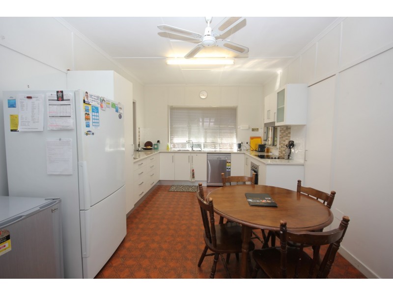 90 Crofton Street, Bundaberg West QLD 4670
