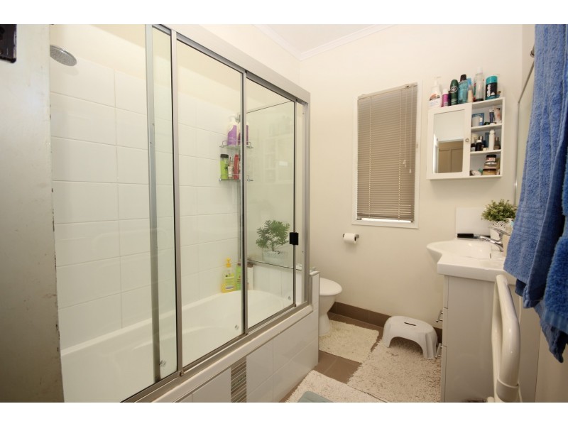 90 Crofton Street, Bundaberg West QLD 4670