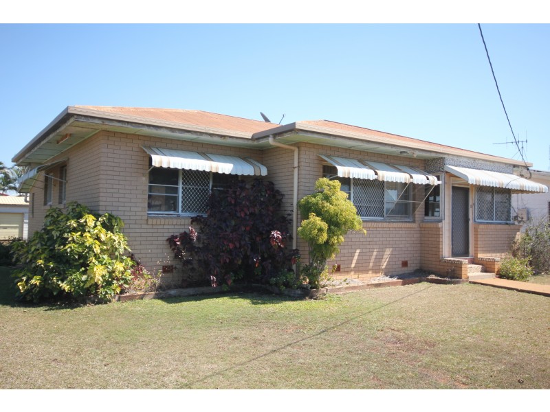 38 Bathurst Street, Elliott Heads QLD 4670