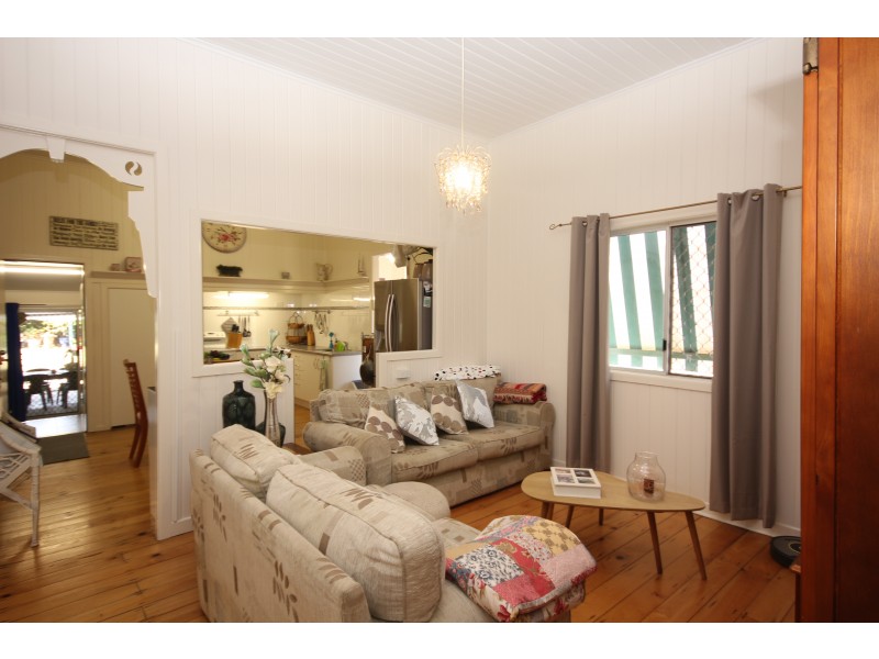 2 George Street, Bundaberg South QLD 4670