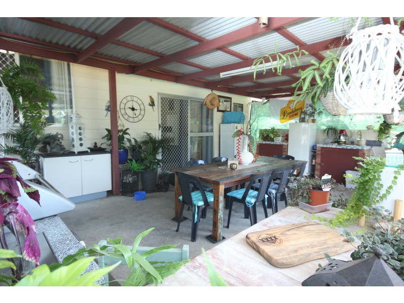 2 George Street, Bundaberg South QLD 4670