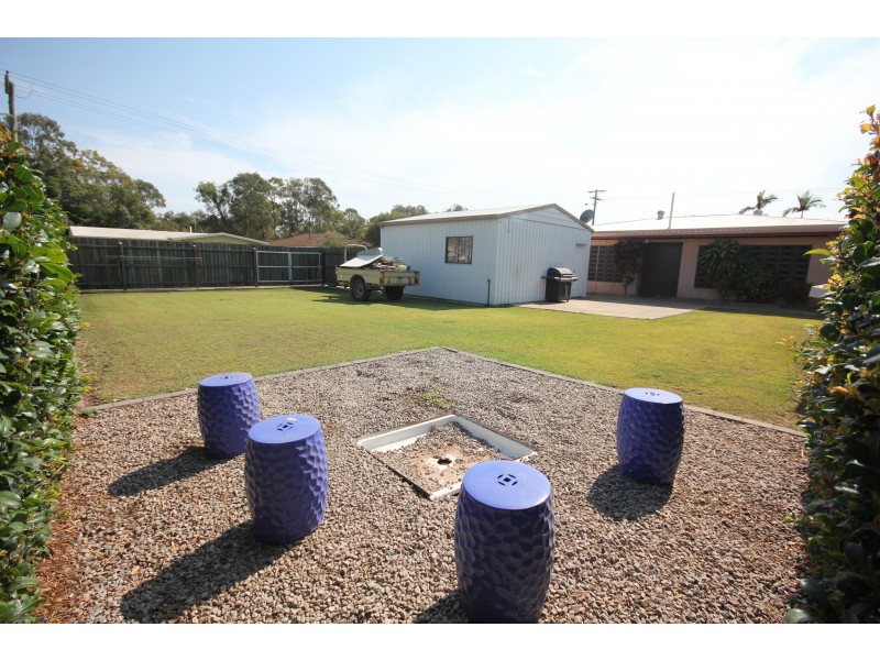 15 Dixon Street, Kepnock QLD 4670