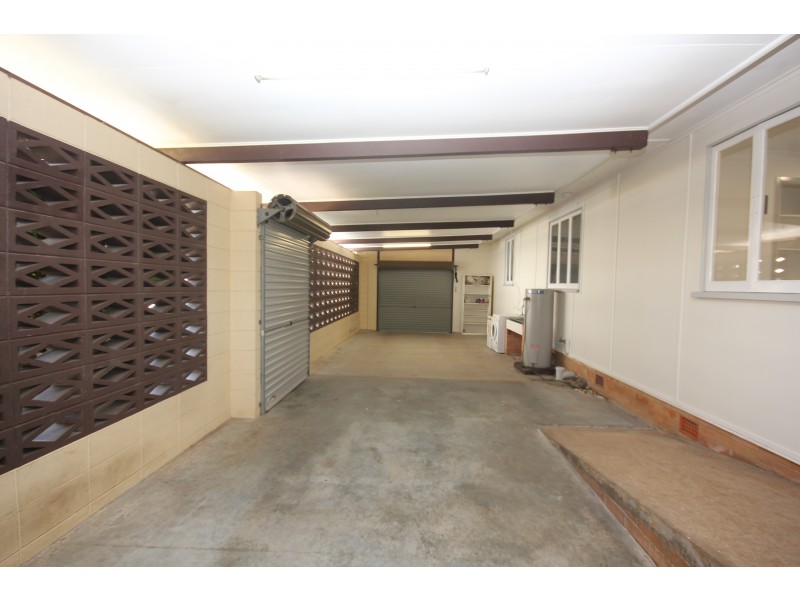 15 Dixon Street, Kepnock QLD 4670